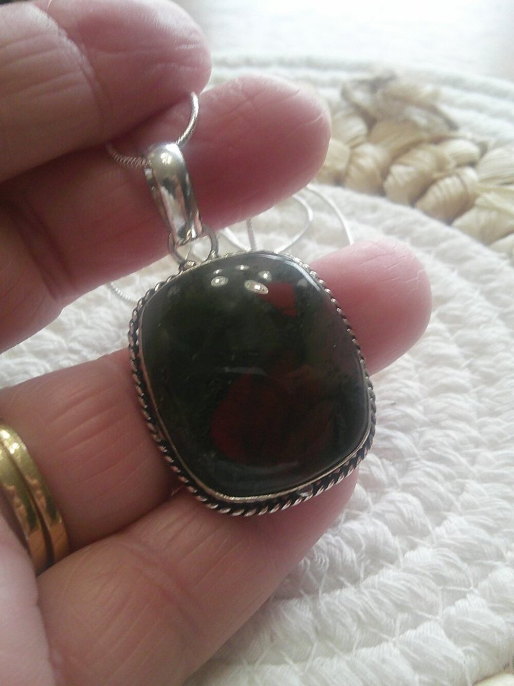 Natural AFRICAN BLOODSTONE Handmade Sterling 925 Pendant/Chain #285F